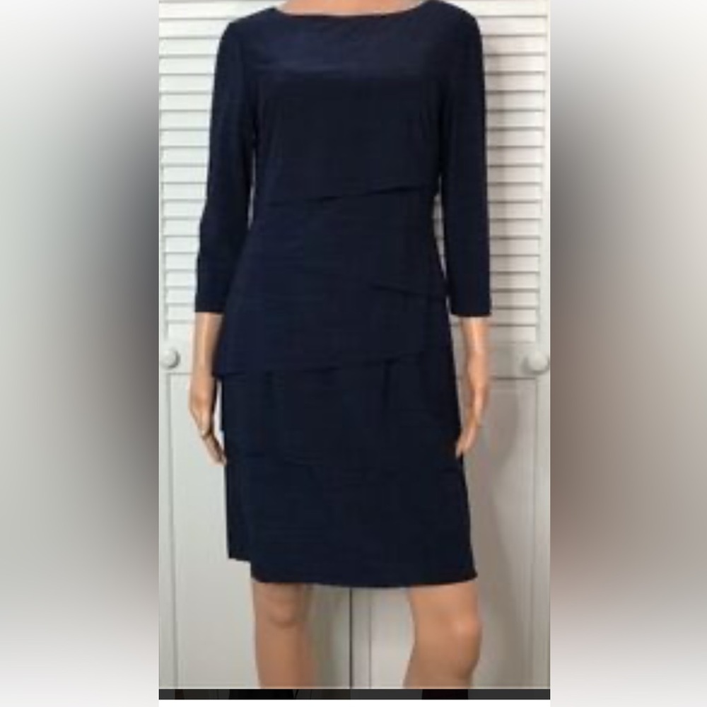 Tahari Arthur S. Levine Dress Navy Blue Tiered-Sz6 NWOT-Flattering! - Picture 2 of 15